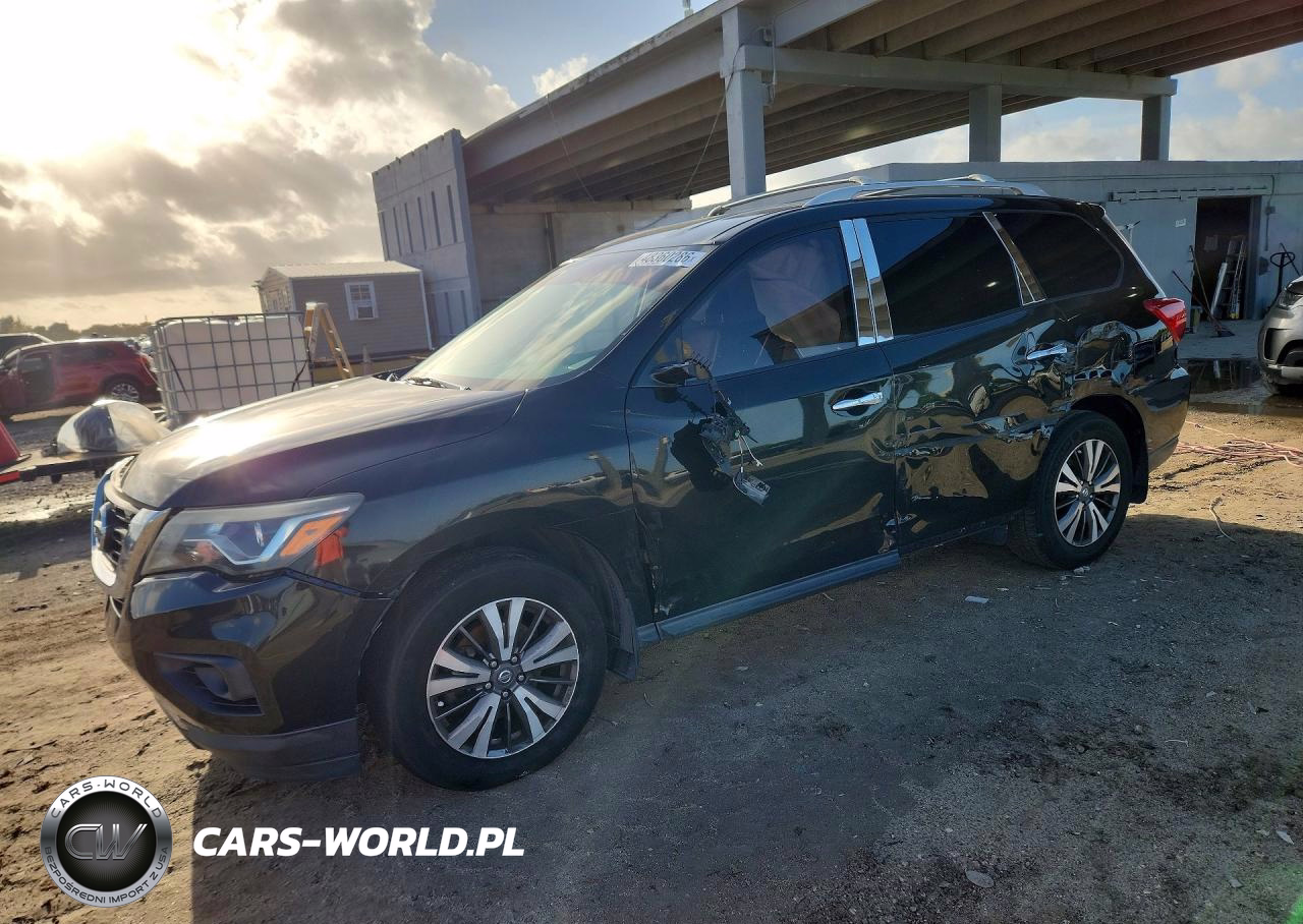 2017 Nissan Pathfinder Sl