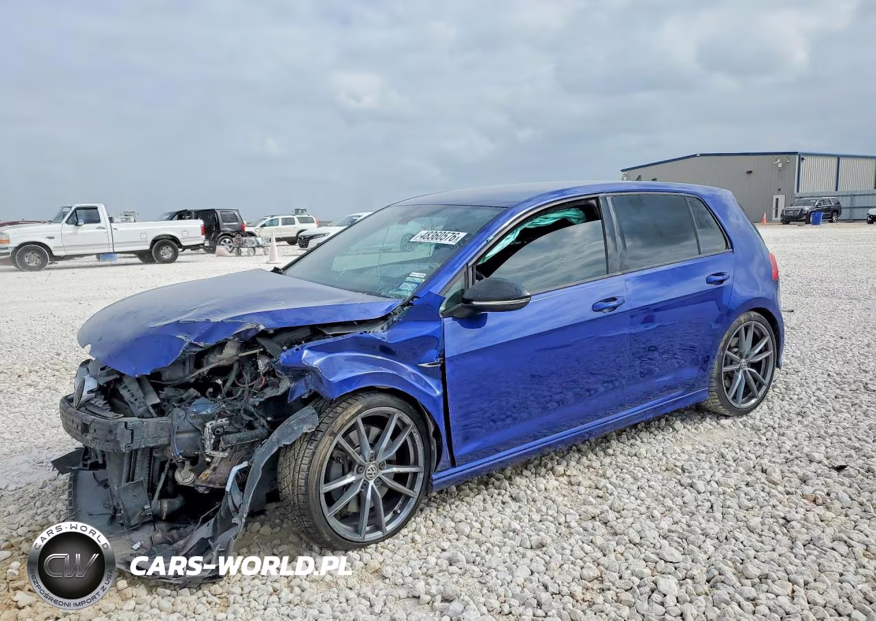 2017 Volkswagen Golf R