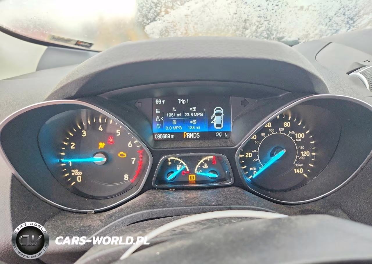 2018 Ford Escape Se VIN:1FMCU0GDXJUB40105 - 9