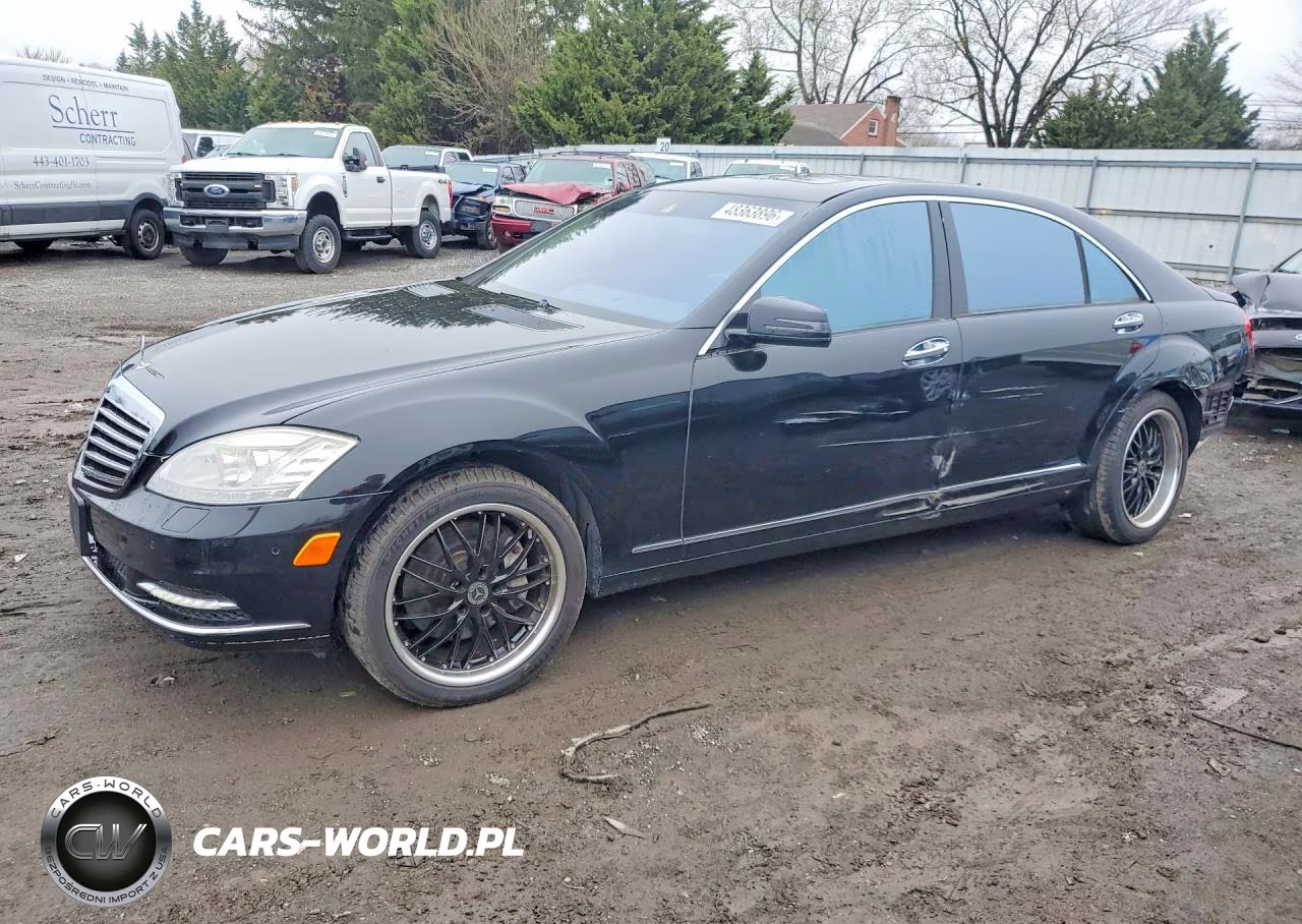 2013 Mercedes-Benz S 550 4Matic