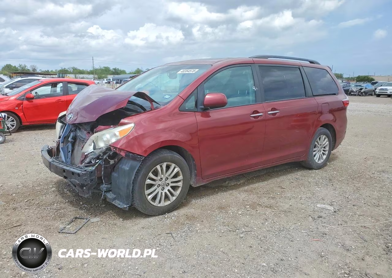 2017 Toyota Sienna Xle 8-Passenger – zdjęcie 1 z 14