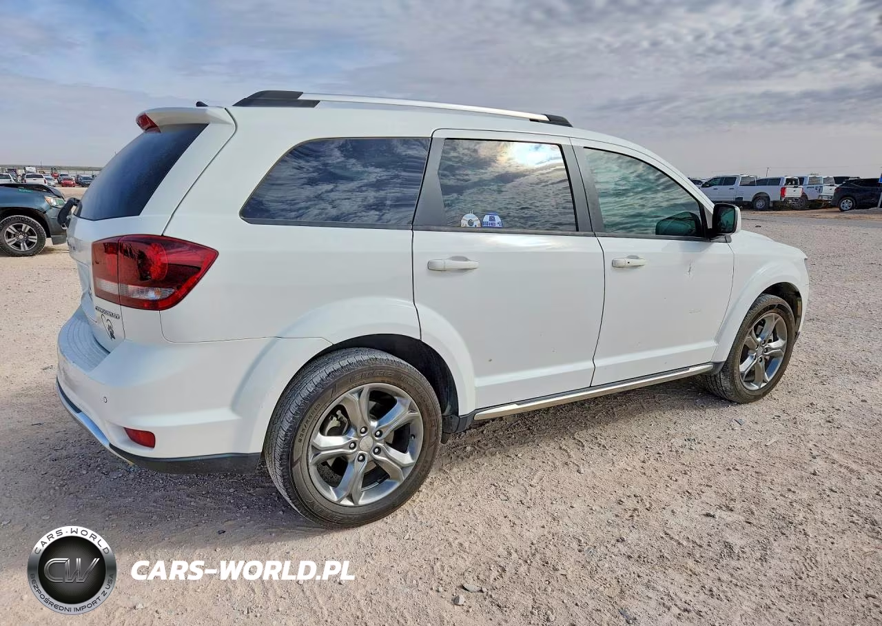 2017 Dodge Journey Crossroad VIN:3C4PDCGG6HT545089 - 3