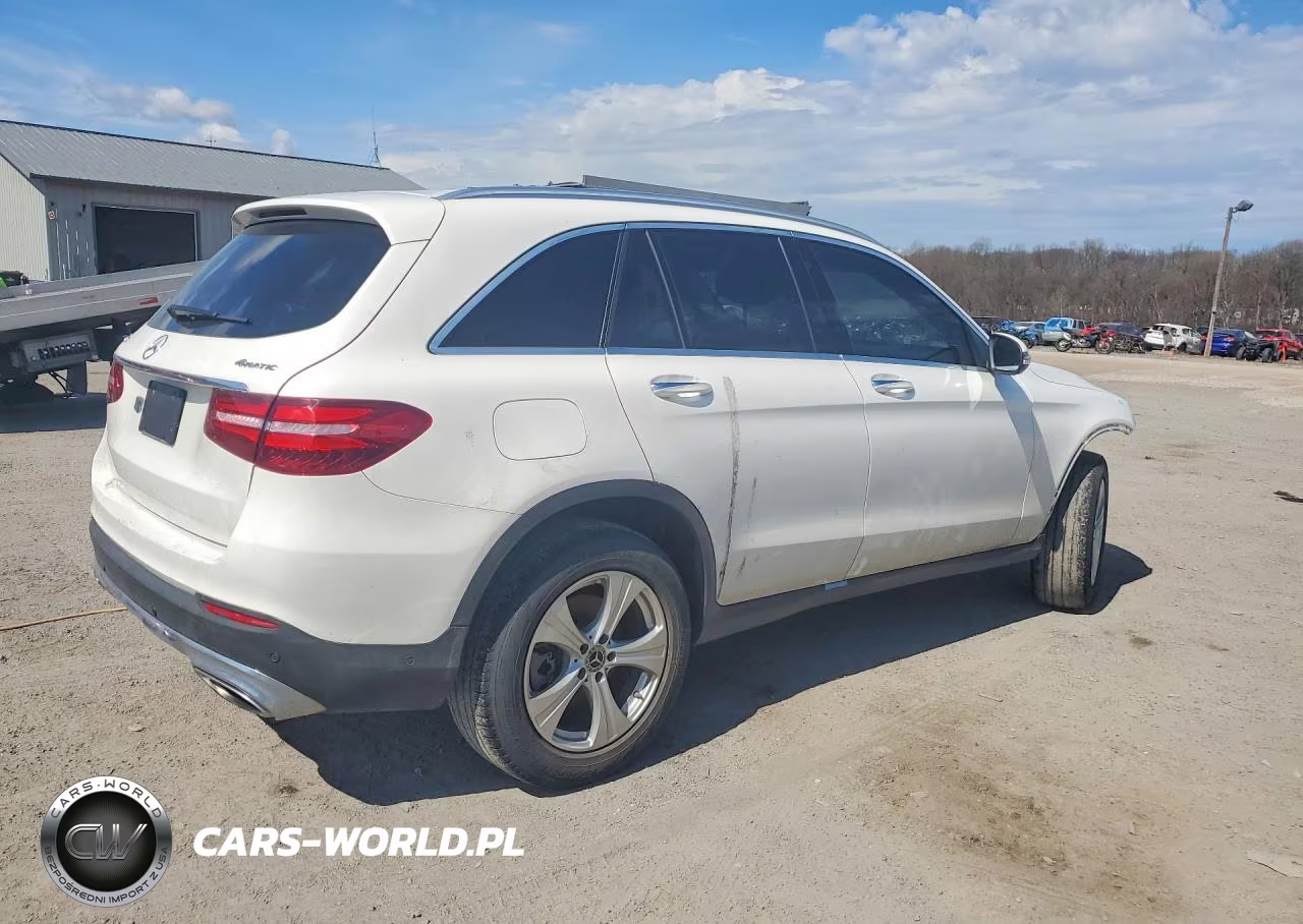 2018 Mercedes-Benz Glc 300 4Matic VIN:WDC0G4KB5JV071131 - 3