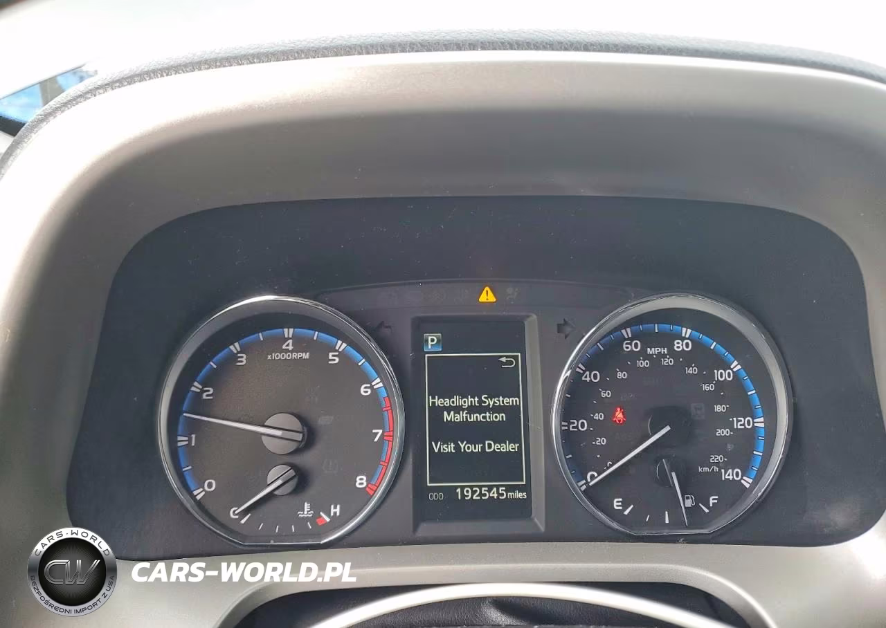 2017 Toyota Rav4 Limited VIN:2T3DFREVXHW656643 - 9