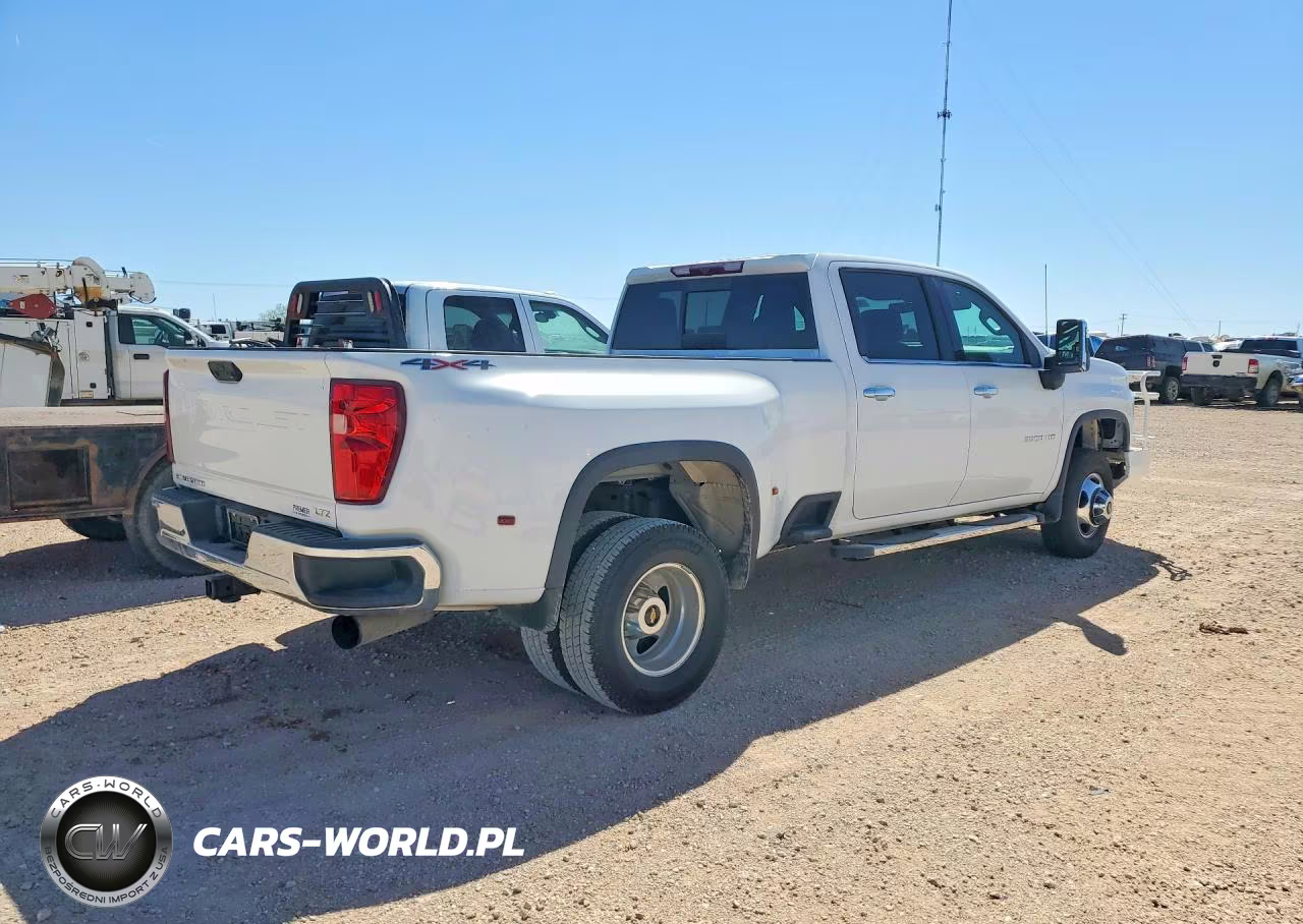 2023 Chevrolet Silverado K3500 Ltz VIN:1GC4YUEYXPF151788 - 3