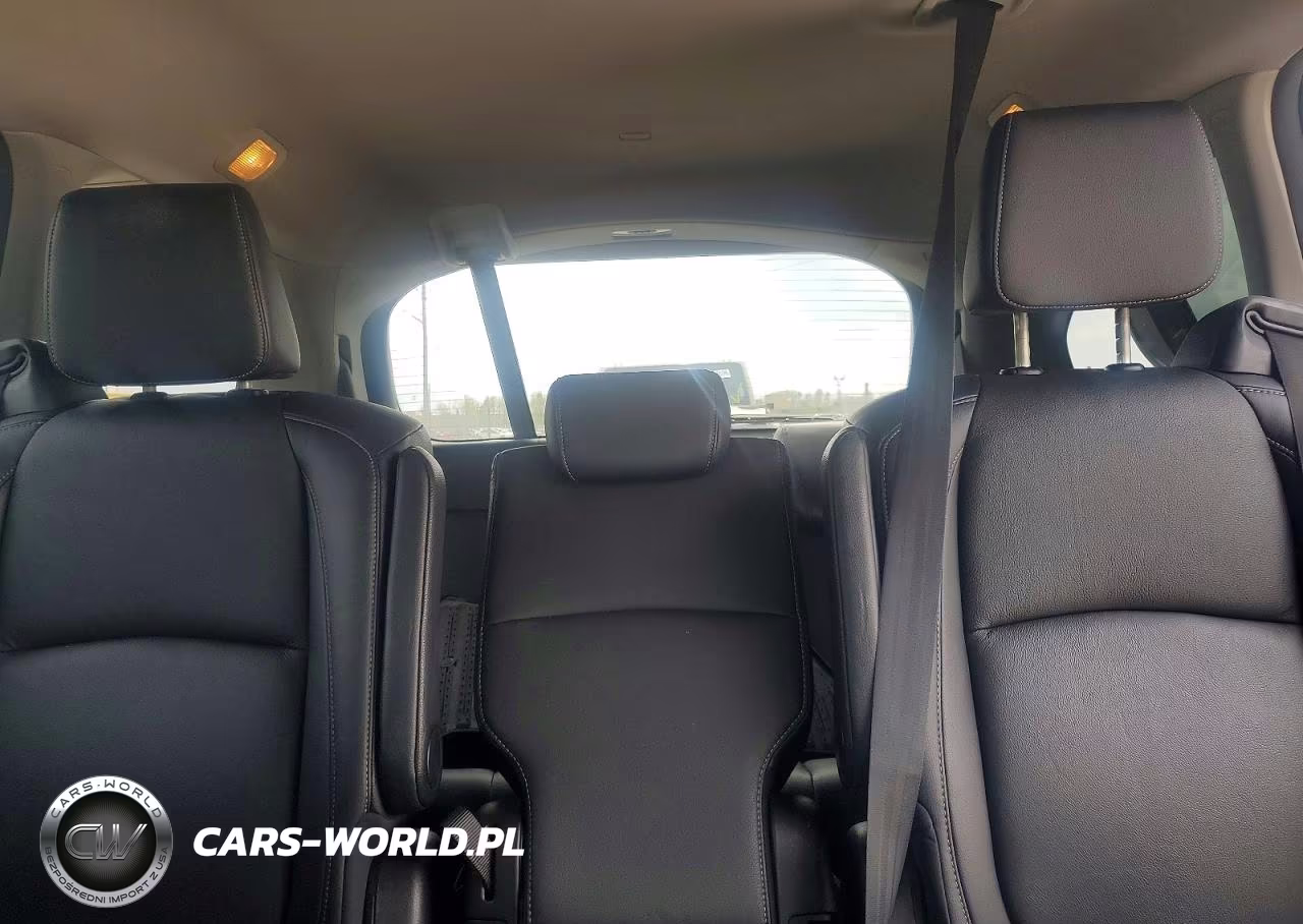 2021 Honda Odyssey Touring VIN:5FNRL6H85MB025978 - 10