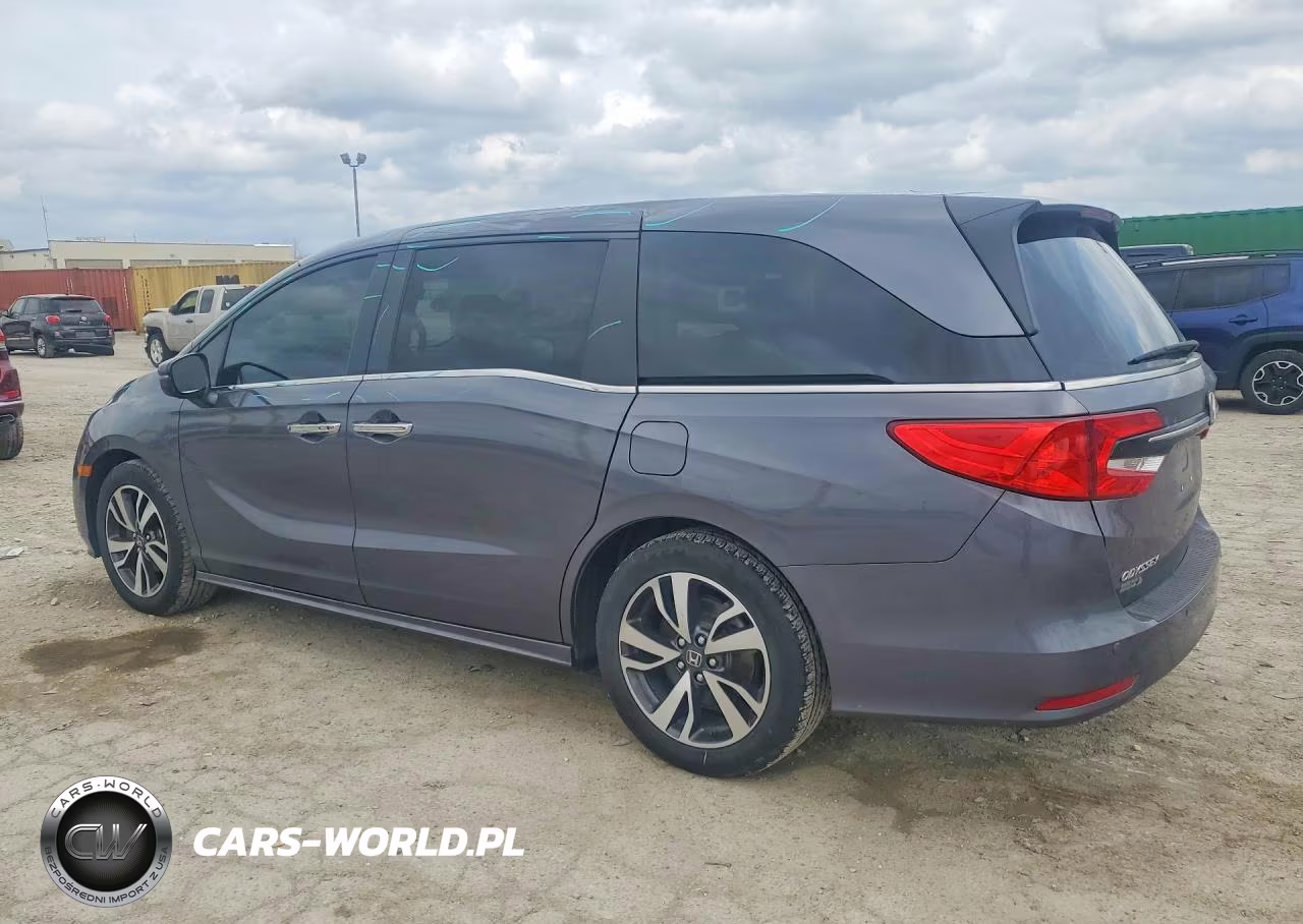 2021 Honda Odyssey Touring VIN:5FNRL6H85MB025978 - 2