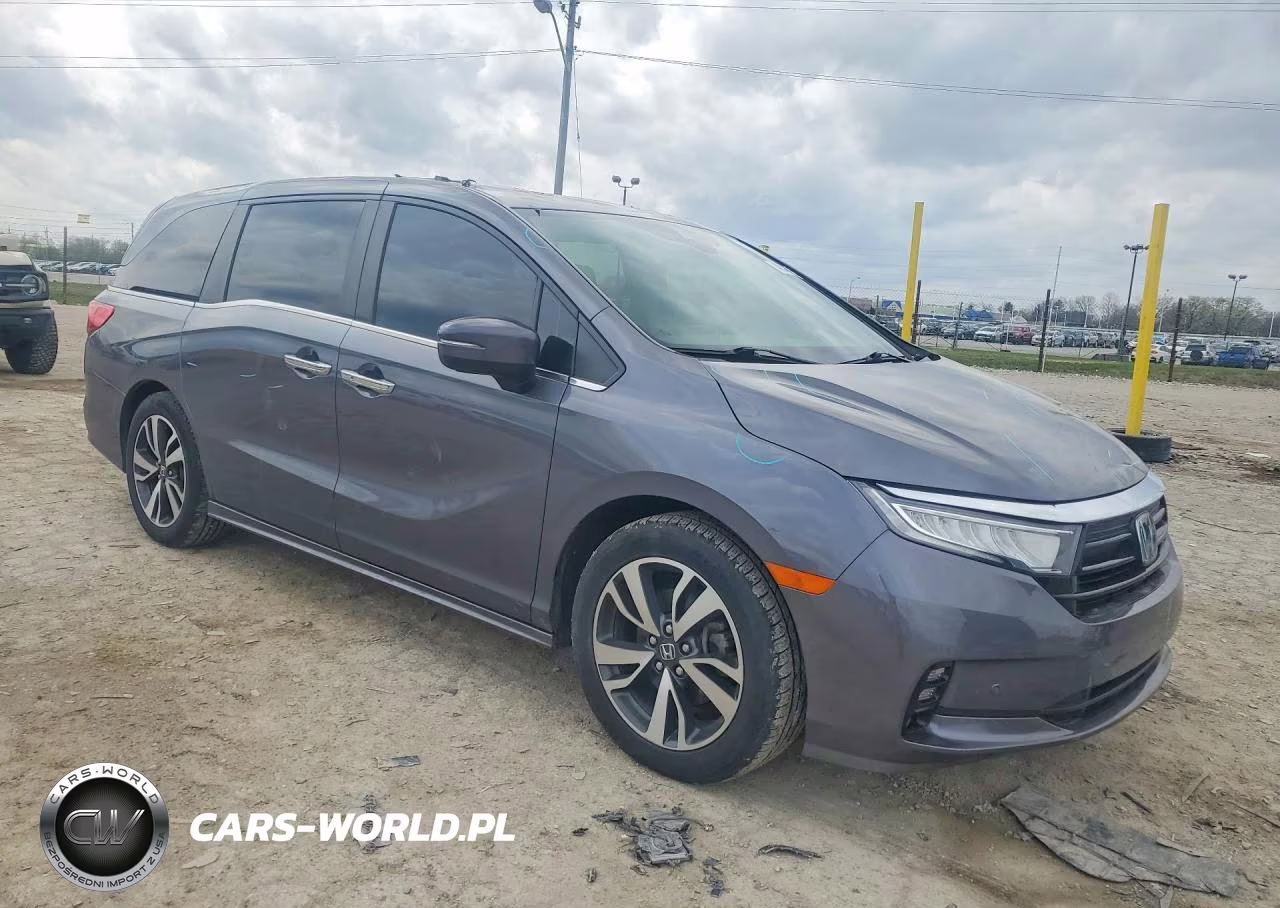 2021 Honda Odyssey Touring VIN:5FNRL6H85MB025978 - 4