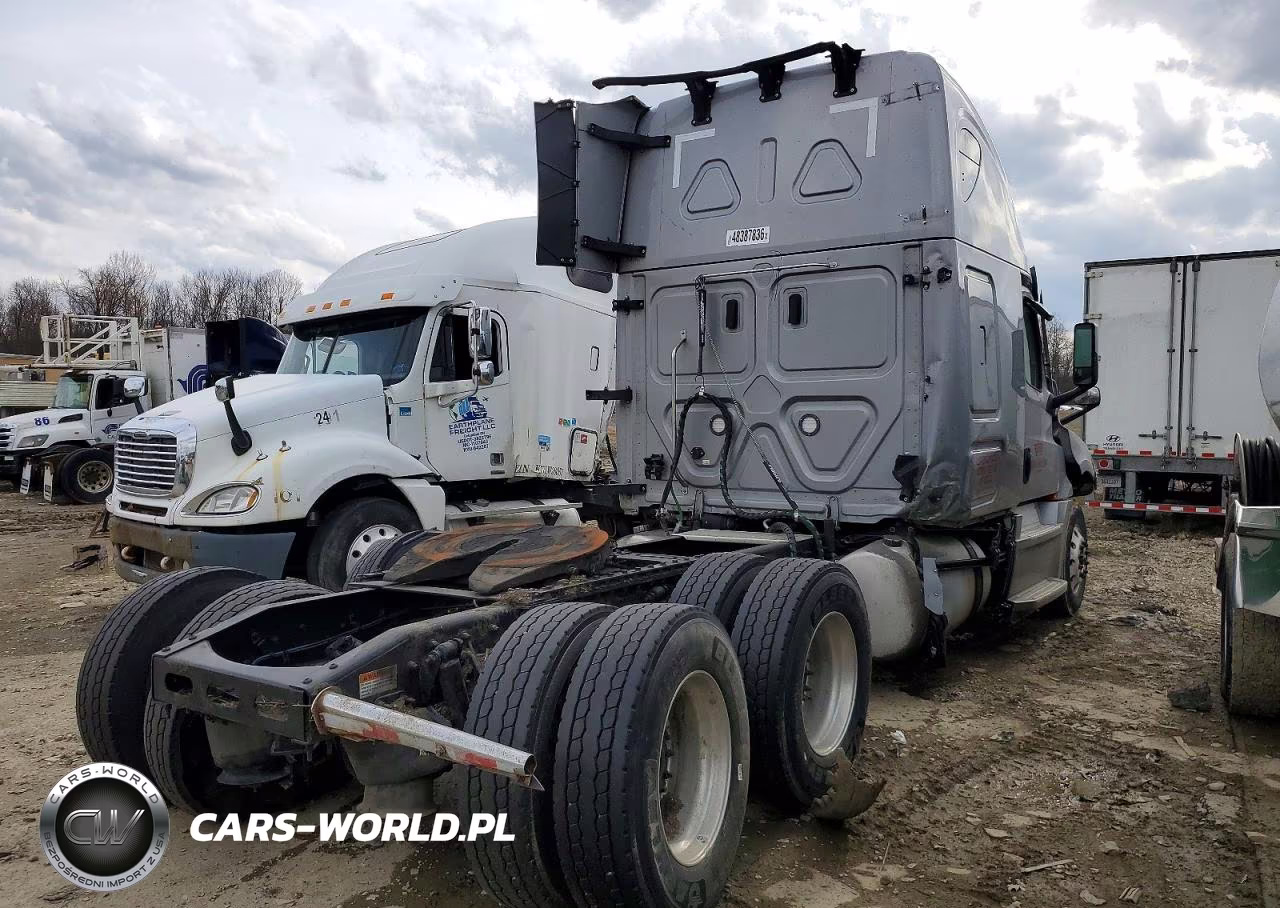 2023 Freightliner Cascadia 126 Semi Truck VIN:3AKJHHDR2PSNG7865 - 4