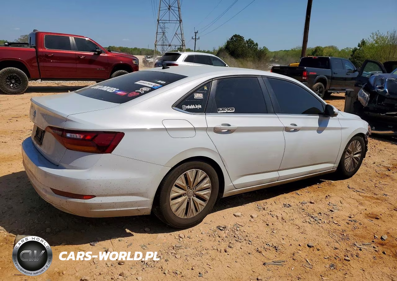 2019 Volkswagen Jetta S VIN:3VWN57BU9KM060758 - 3