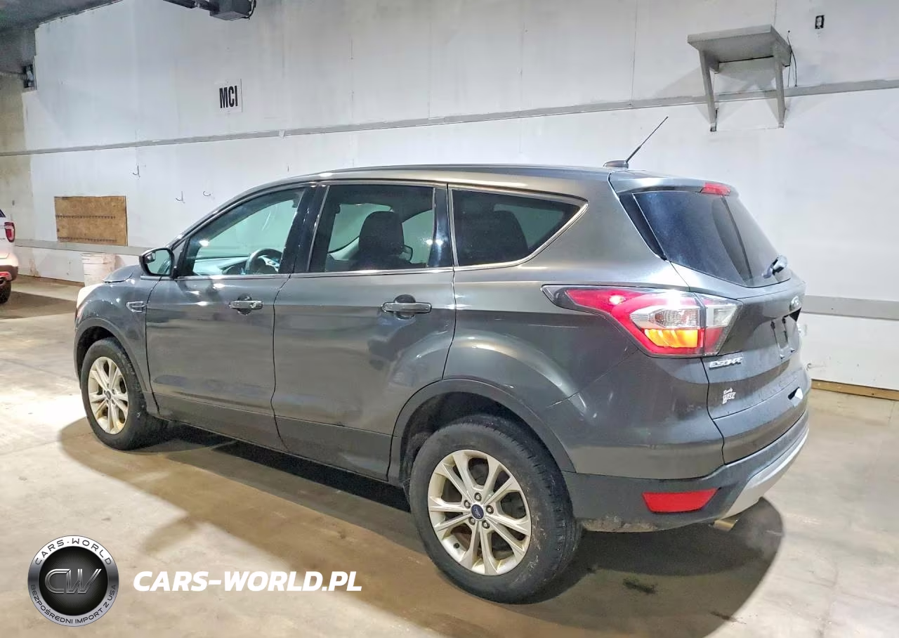 2017 Ford Escape Se VIN:1FMCU9GD1HUA96557 - 2