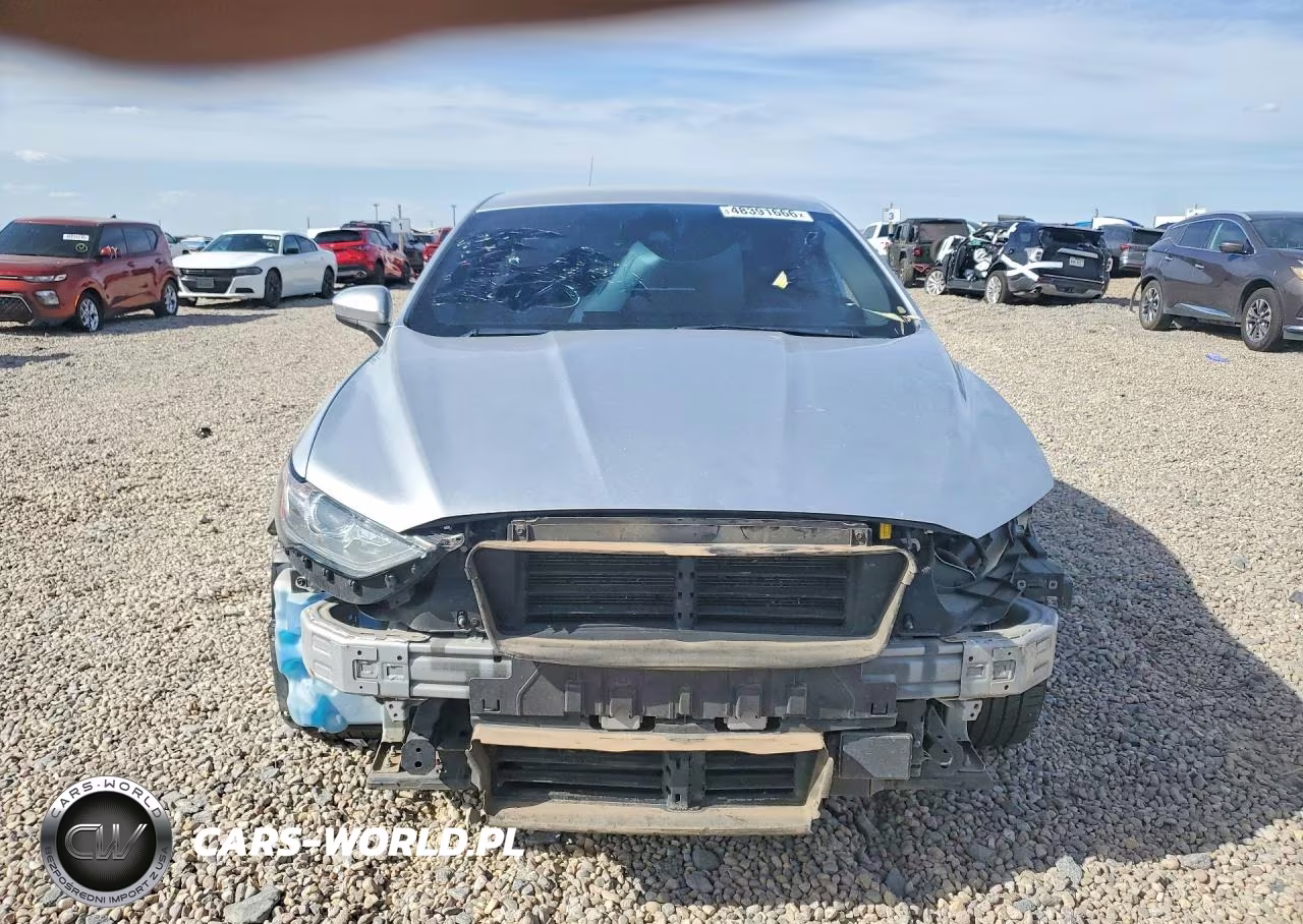 2019 Ford Fusion Se VIN:3FA6P0LU2KR204523 - 5