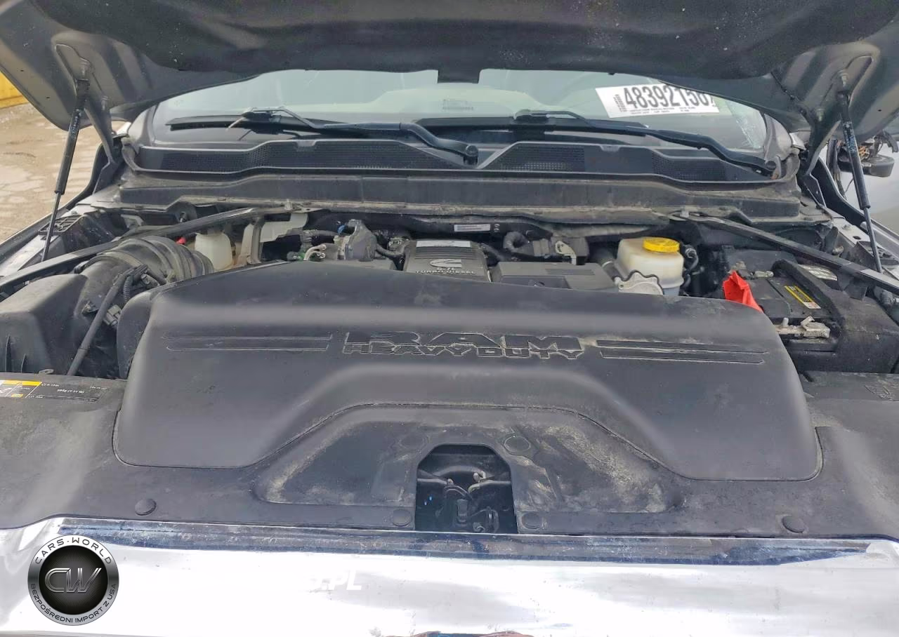 2024 Ram 2500 Laramie VIN:3C6UR5FL5RG104666 - 11