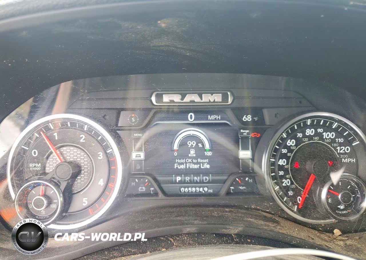 2024 Ram 2500 Laramie VIN:3C6UR5FL5RG104666 - 9
