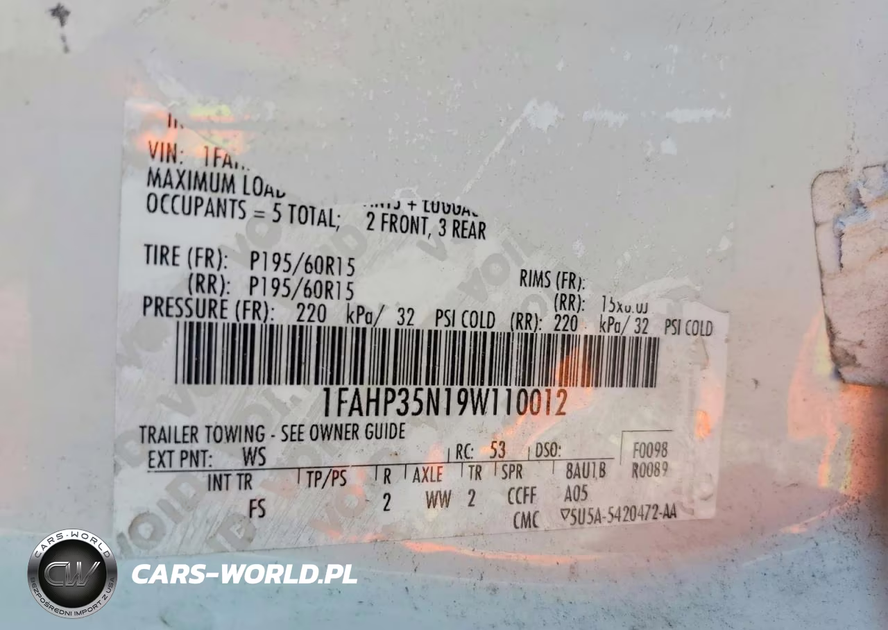 2009 Ford Focus VIN:1FAHP35N19W110012 - 12
