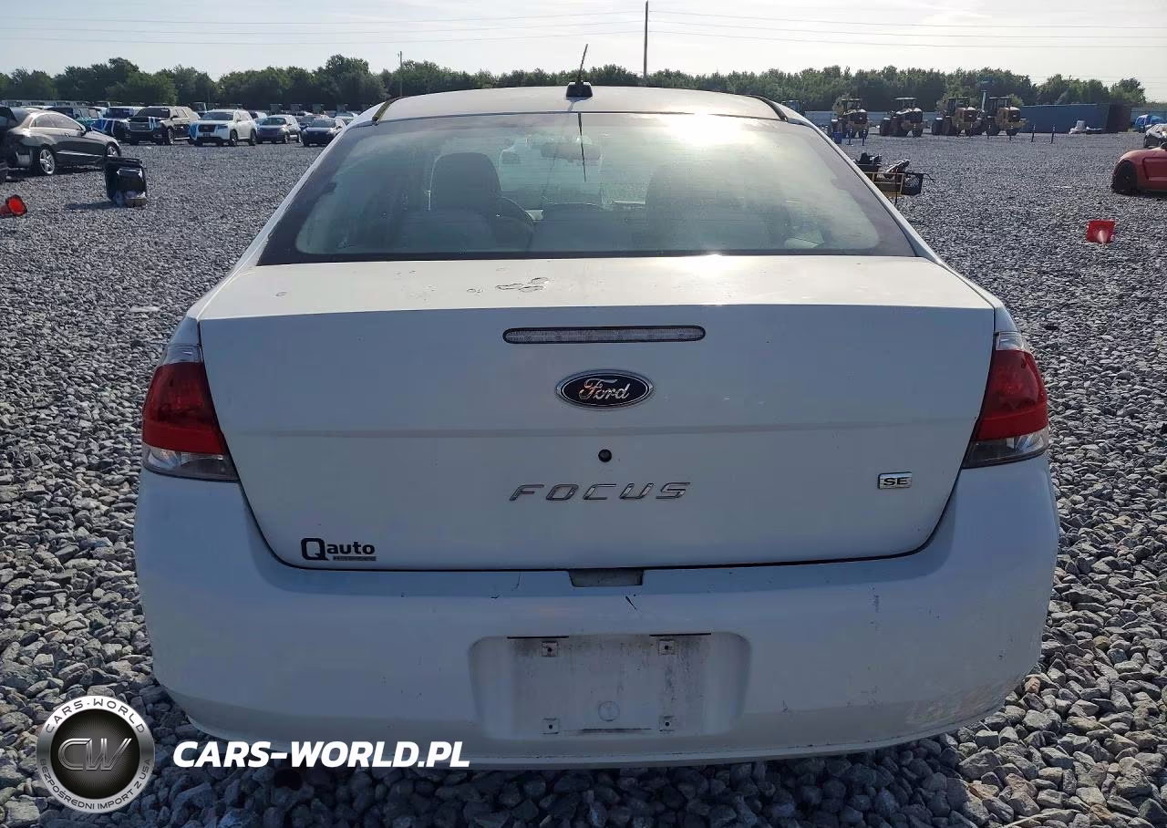 2009 Ford Focus VIN:1FAHP35N19W110012 - 6