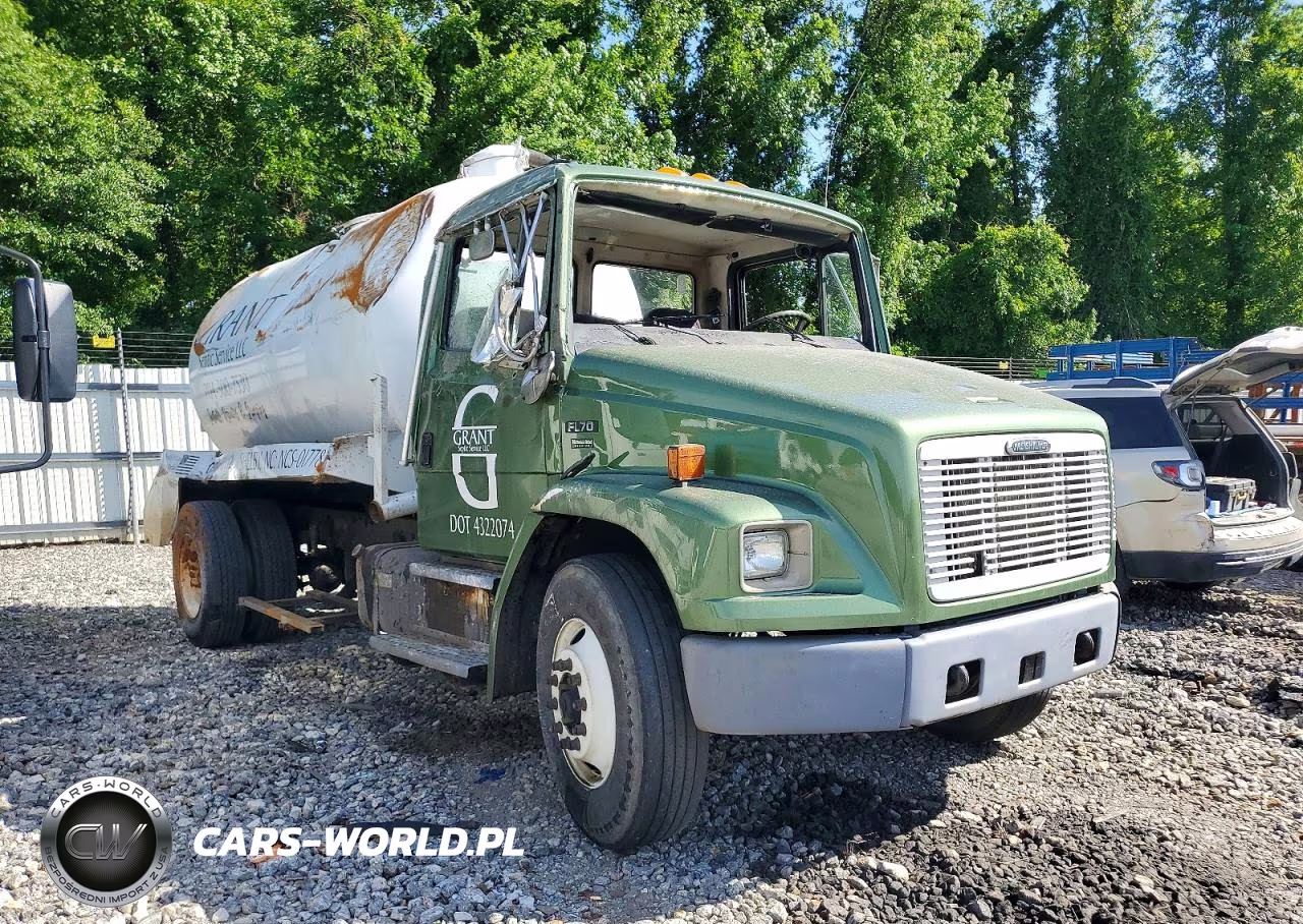 2000 Freightliner Fl70 Septic Truck