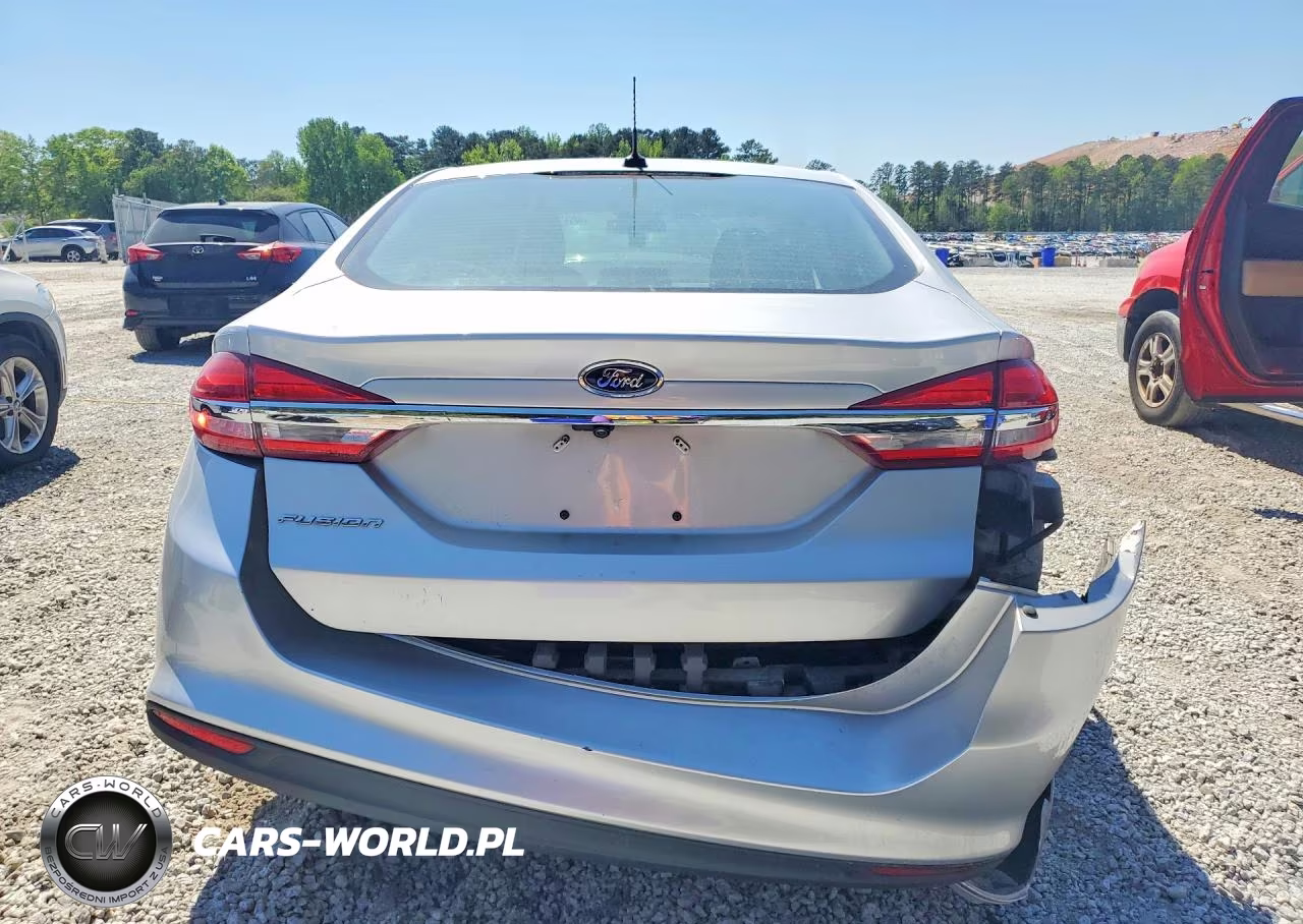 2017 Ford Fusion S VIN:3FA6P0G74HR318729 - 6