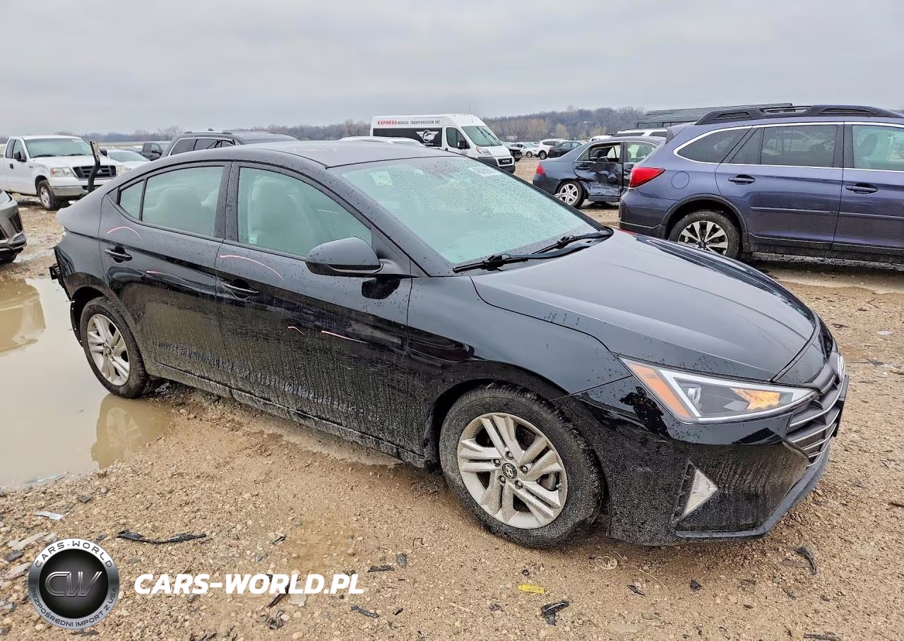 2019 Hyundai Elantra Sel VIN:5NPD84LF0KH448455 - 4
