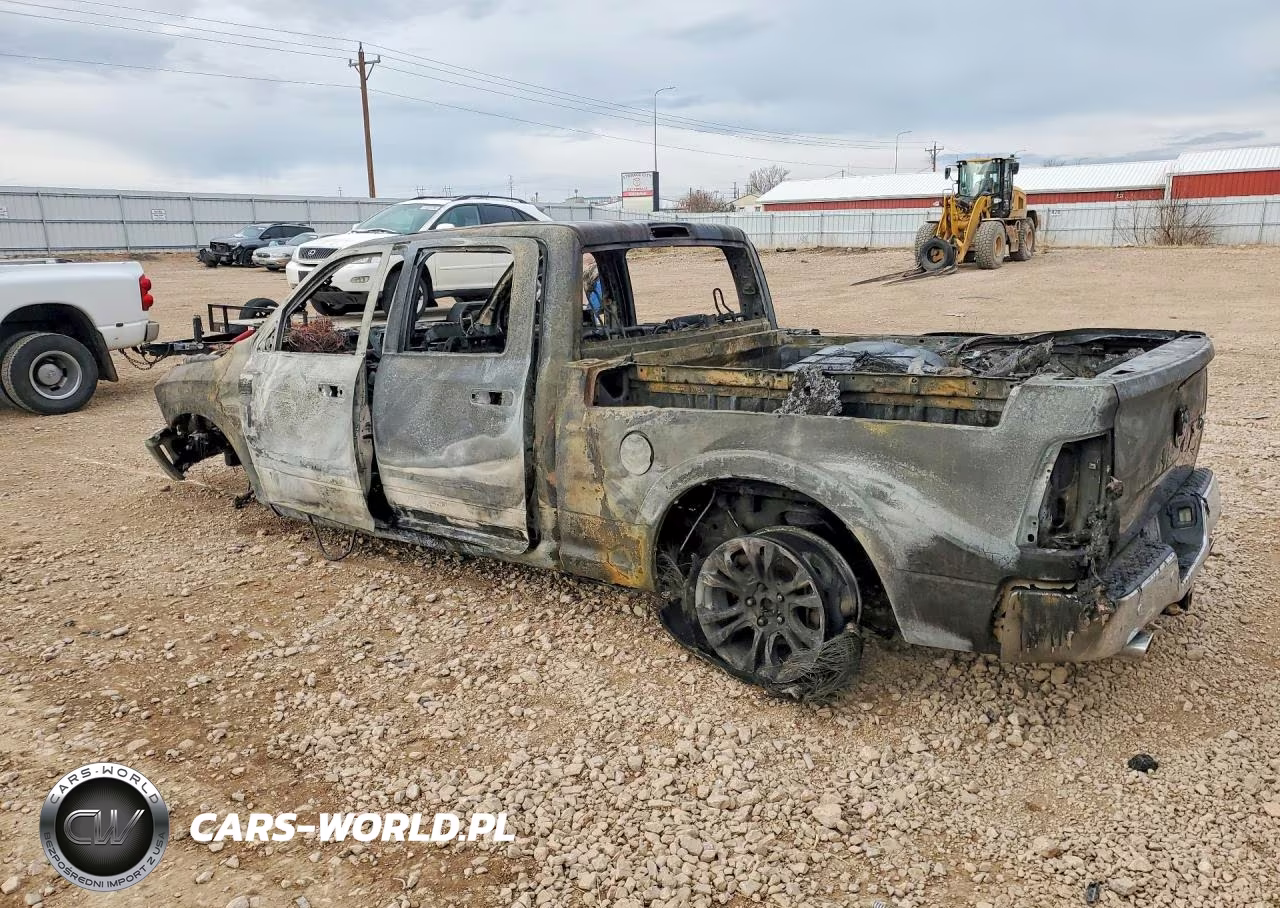 2015 Ram 1500 Longhorn VIN:1C6RR7WM3FS540382 - 2