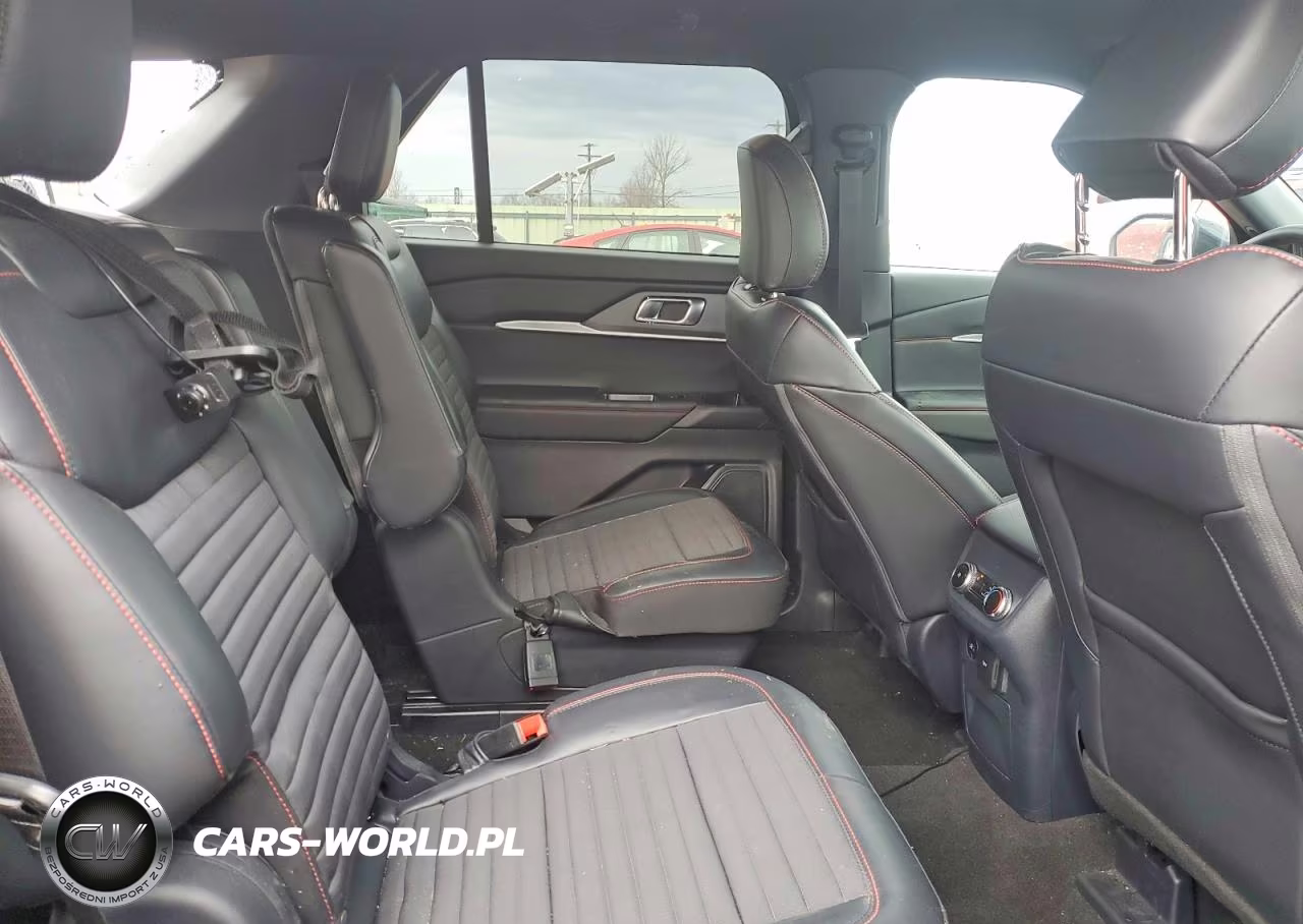 2025 Ford Explorer St-Line VIN:1FMUK8KHXSGA79051 - 11