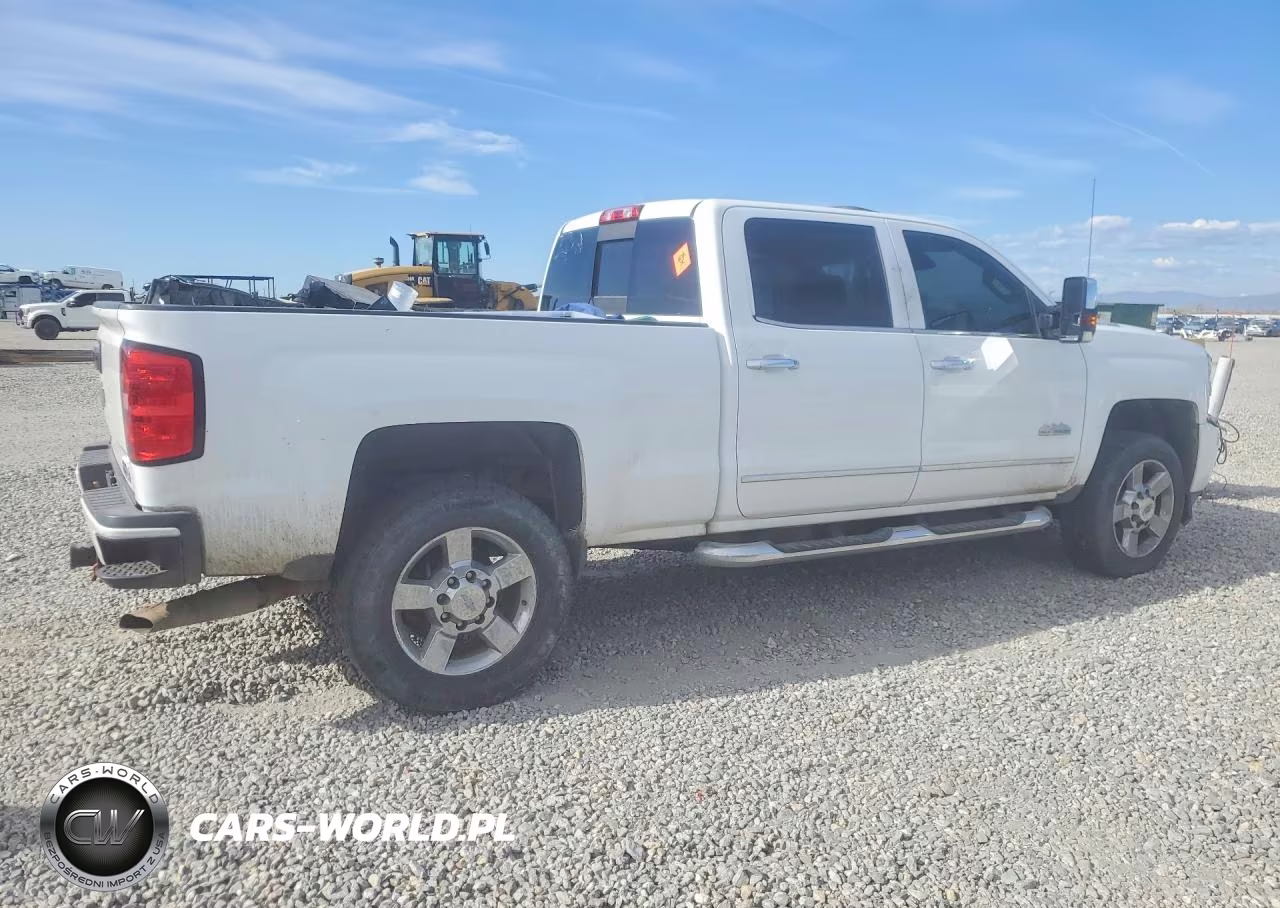 2015 Chev Silverado Hd 2500 4W VIN:1GC1KXE85FF580051 - 3