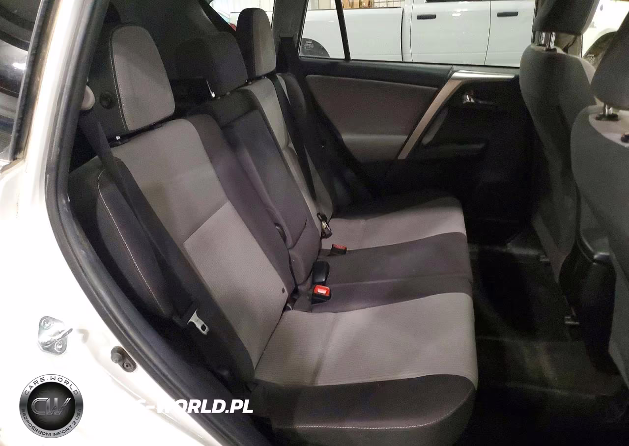 2015 Toyota Rav4 Xle VIN:JTMRFREV2FD157500 - 11