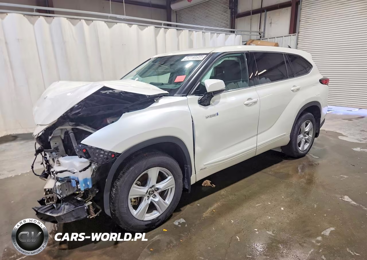 2021 Toyota Highlander Hybrid Le