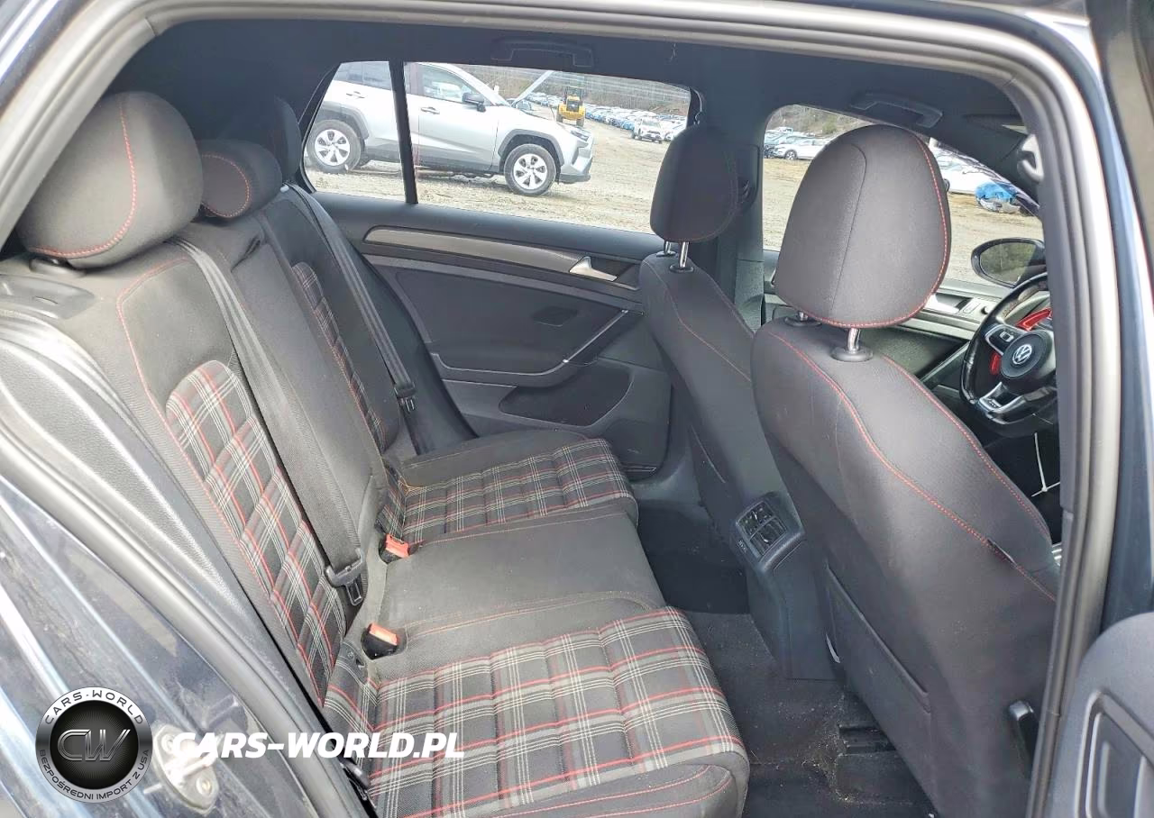 2018 Volkswagen Gti S VIN:3VW447AU1JM288283 - 10