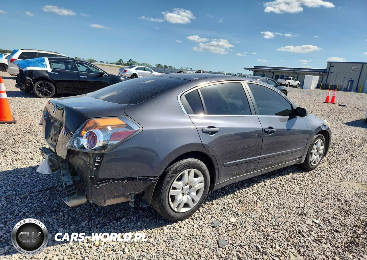 2012 Nissan Altima 2.5 VIN:1N4AL2AP8CN467909 - 3