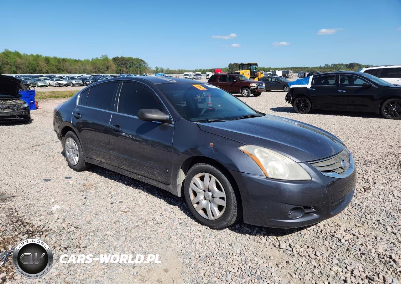 2012 Nissan Altima 2.5 VIN:1N4AL2AP8CN467909 - 4