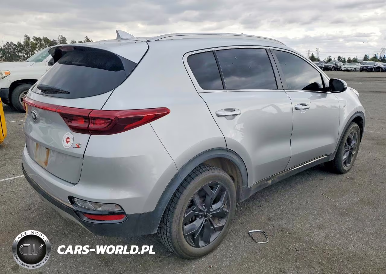 2020 Kia Sportage S VIN:KNDP6CAC2L7705126 - 3