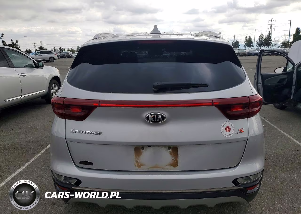2020 Kia Sportage S VIN:KNDP6CAC2L7705126 - 6