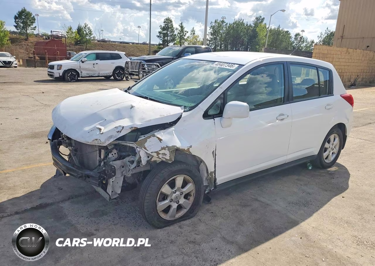 2009 Nissan Versa 1.8 S