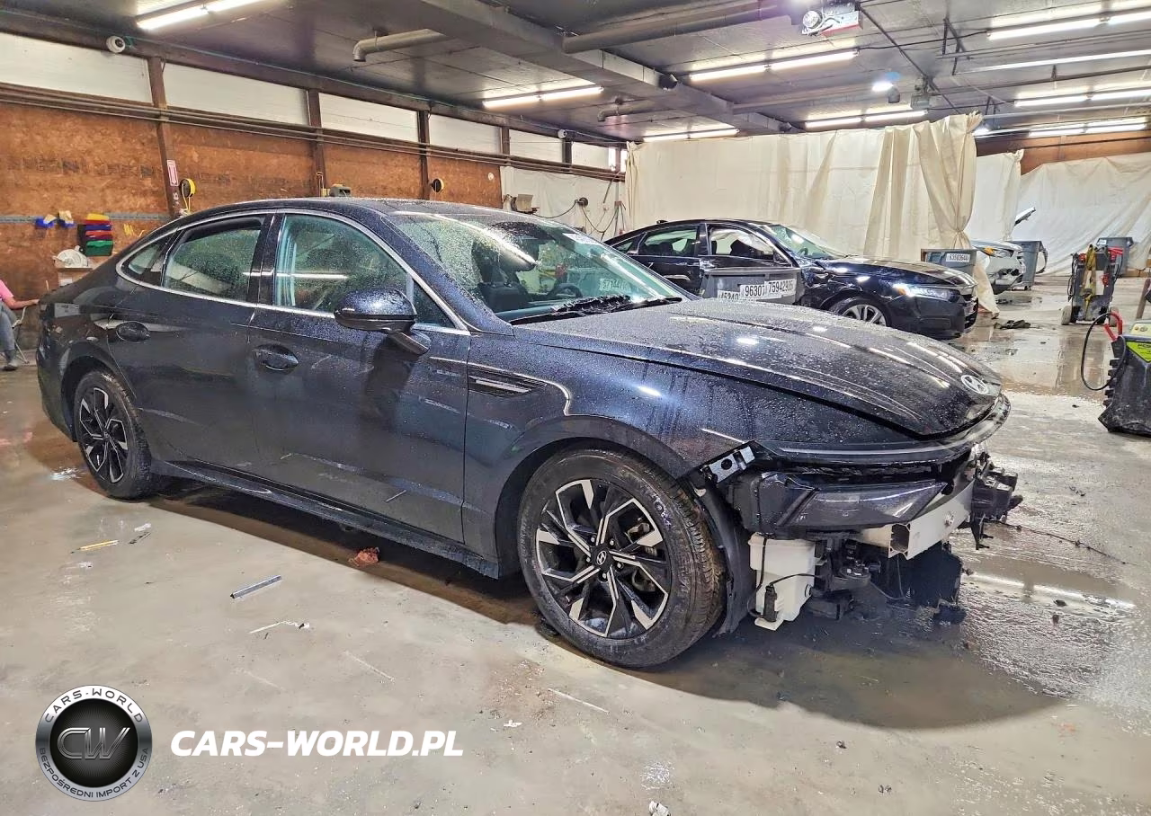 2025 Hyundai Sonata Sel VIN:KMHL64JA5SA496903 - 4