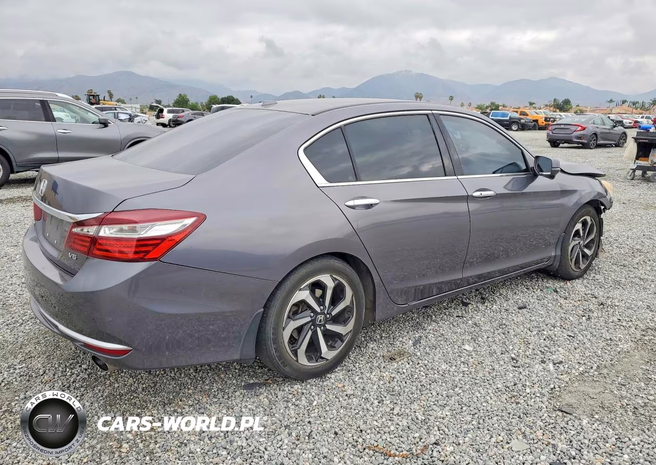 2017 Honda Accord Exl VIN:1HGCR3F85HA017790 - 3