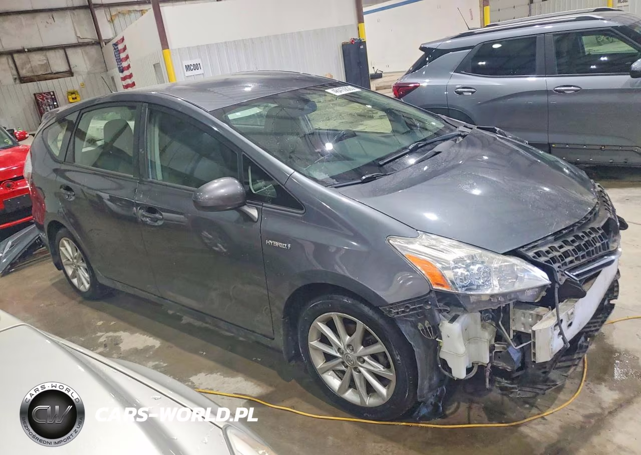 2013 Toyota Prius V Five VIN:JTDZN3EU3D3283231 - 4