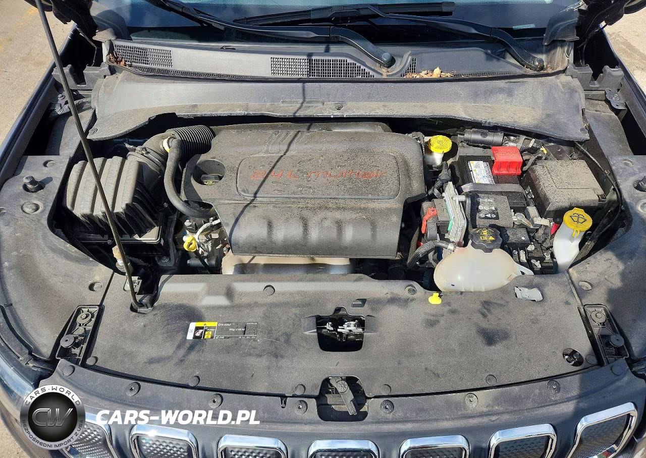 2022 Jeep Compass Latitude Lux VIN:3C4NJDFB4NT211537 - 12