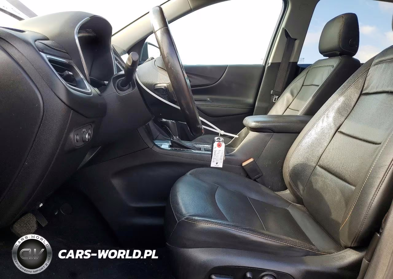 2018 Chevrolet Equinox Premier VIN:2GNAXWEX4J6247885 - 7