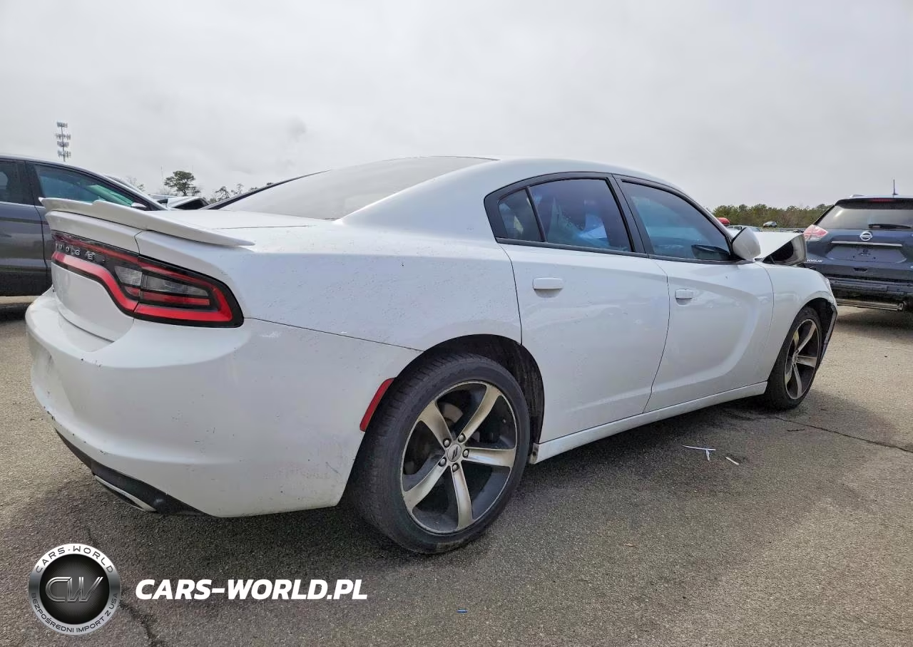 2017 Dodge Charger Se VIN:2C3CDXBG6HH627804 - 3