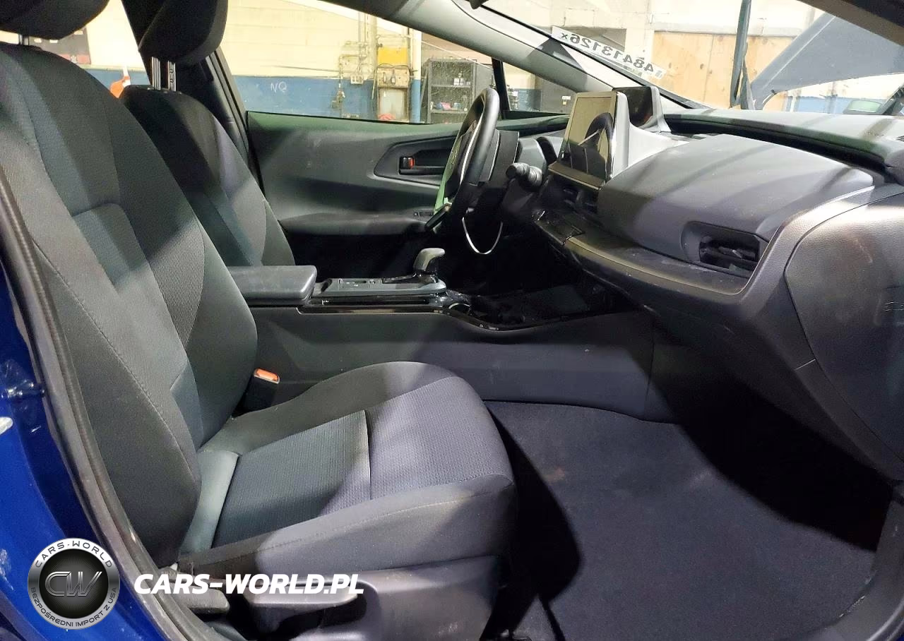 2024 Toyota Prius Le VIN:JTDACAAU7R3029851 - 7