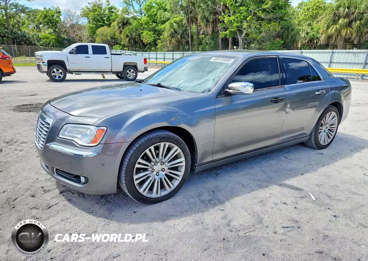 2011 Chrysler 300 Limited