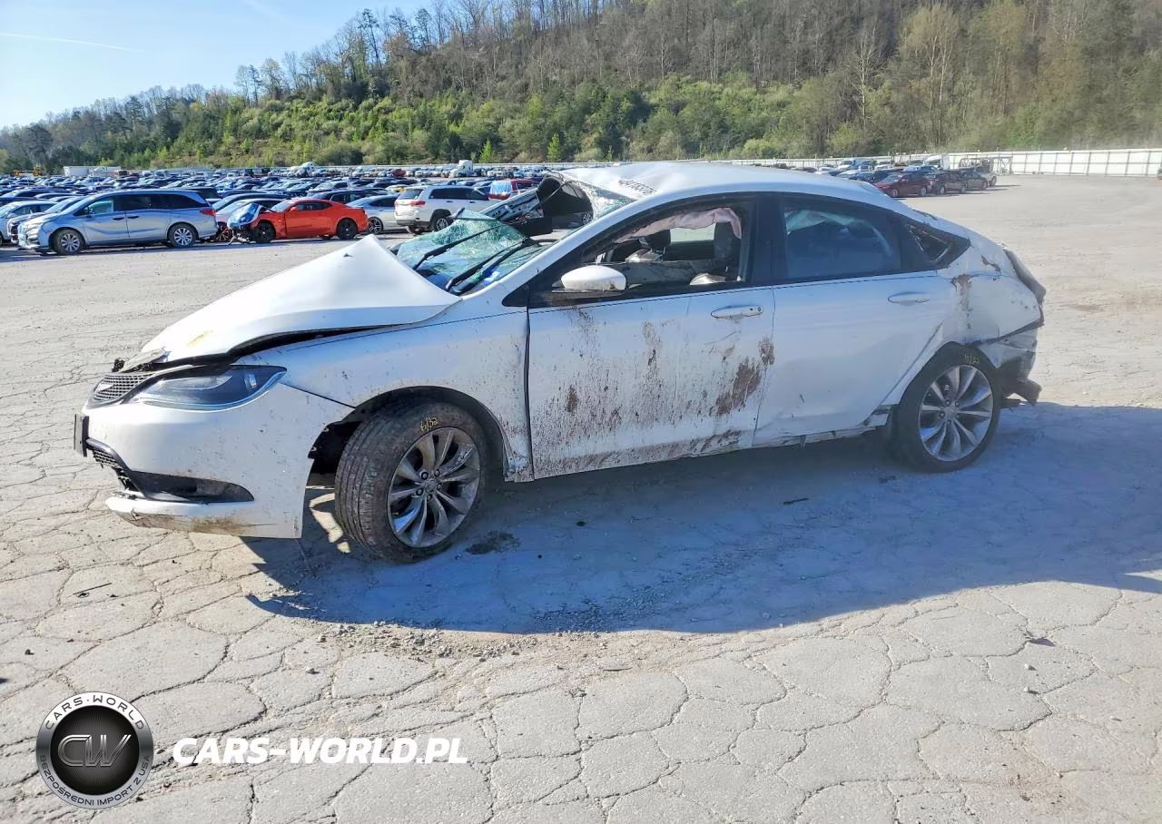 2016 Chrysler 200 S