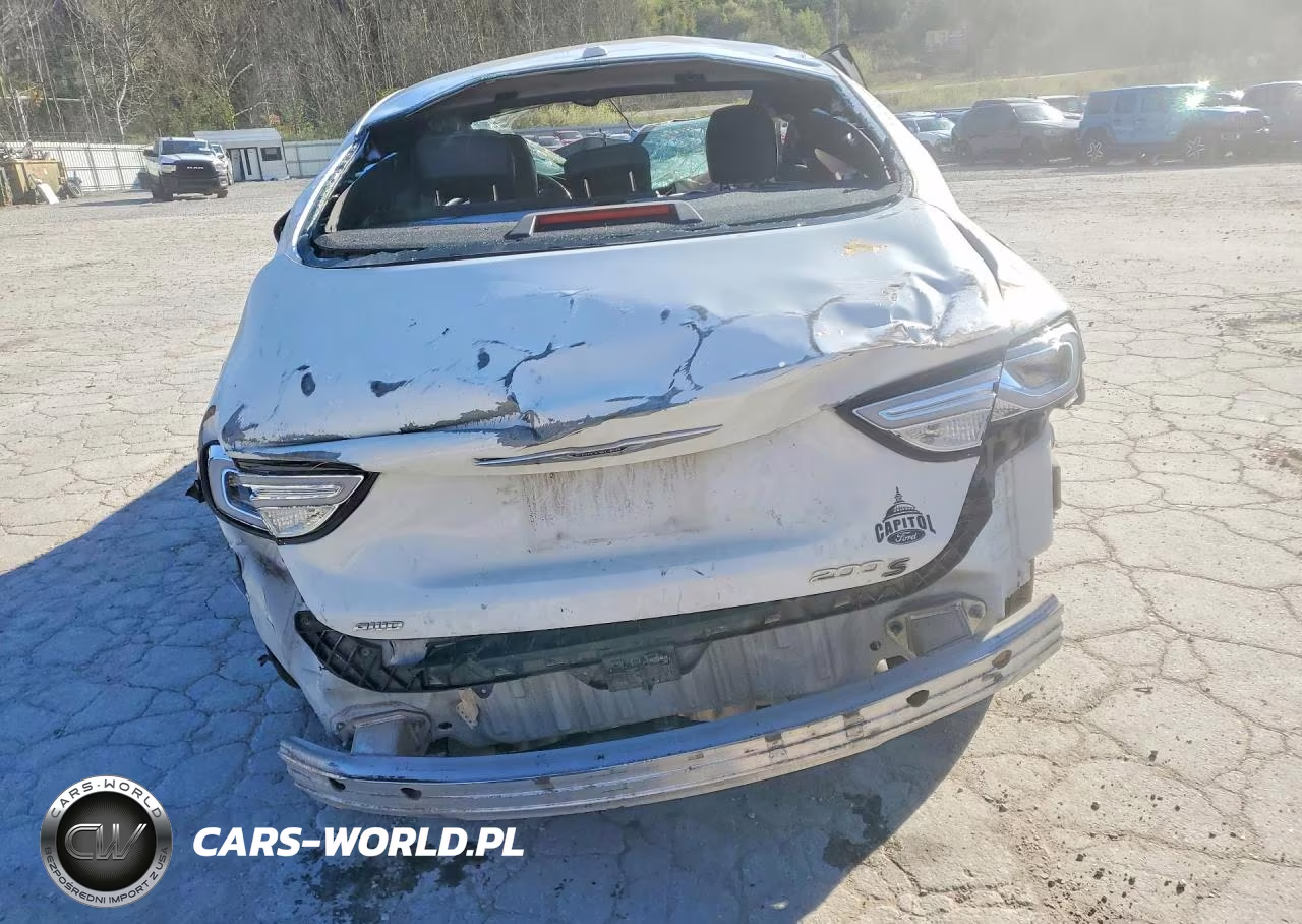 2016 Chrysler 200 S VIN:1C3CCCDG5GN170689 - 6