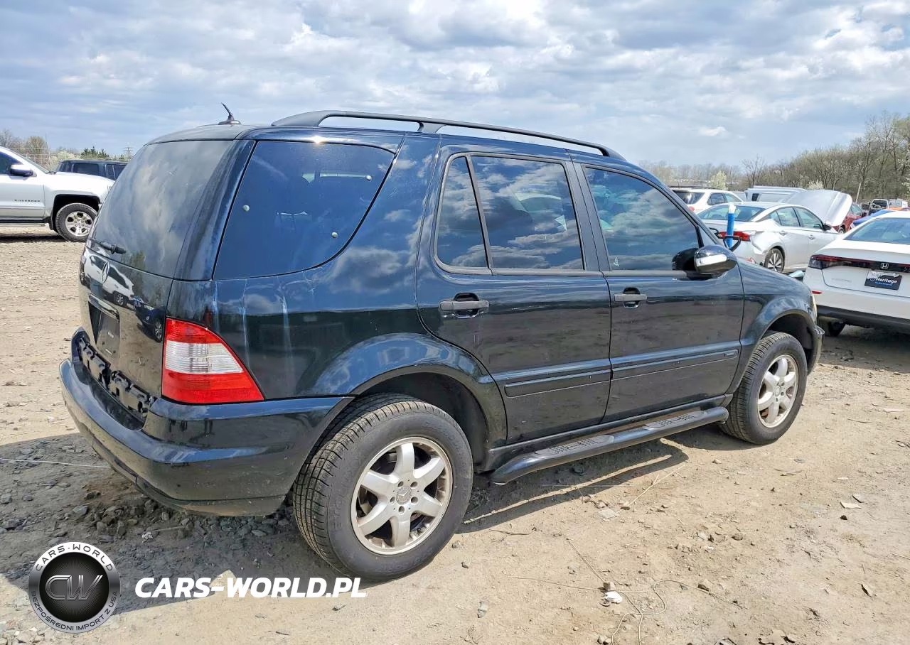 2004 Mercedes-Benz Ml 350 VIN:4JGAB57E44A492315 - 3