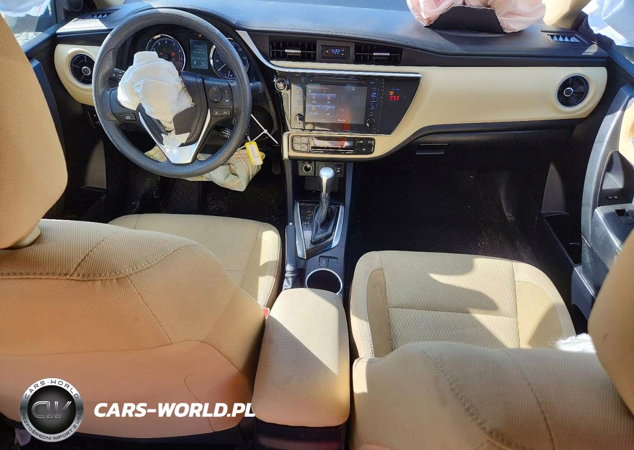 2019 Toyota Corolla Le VIN:2T1BURHE0KC136817 - 8