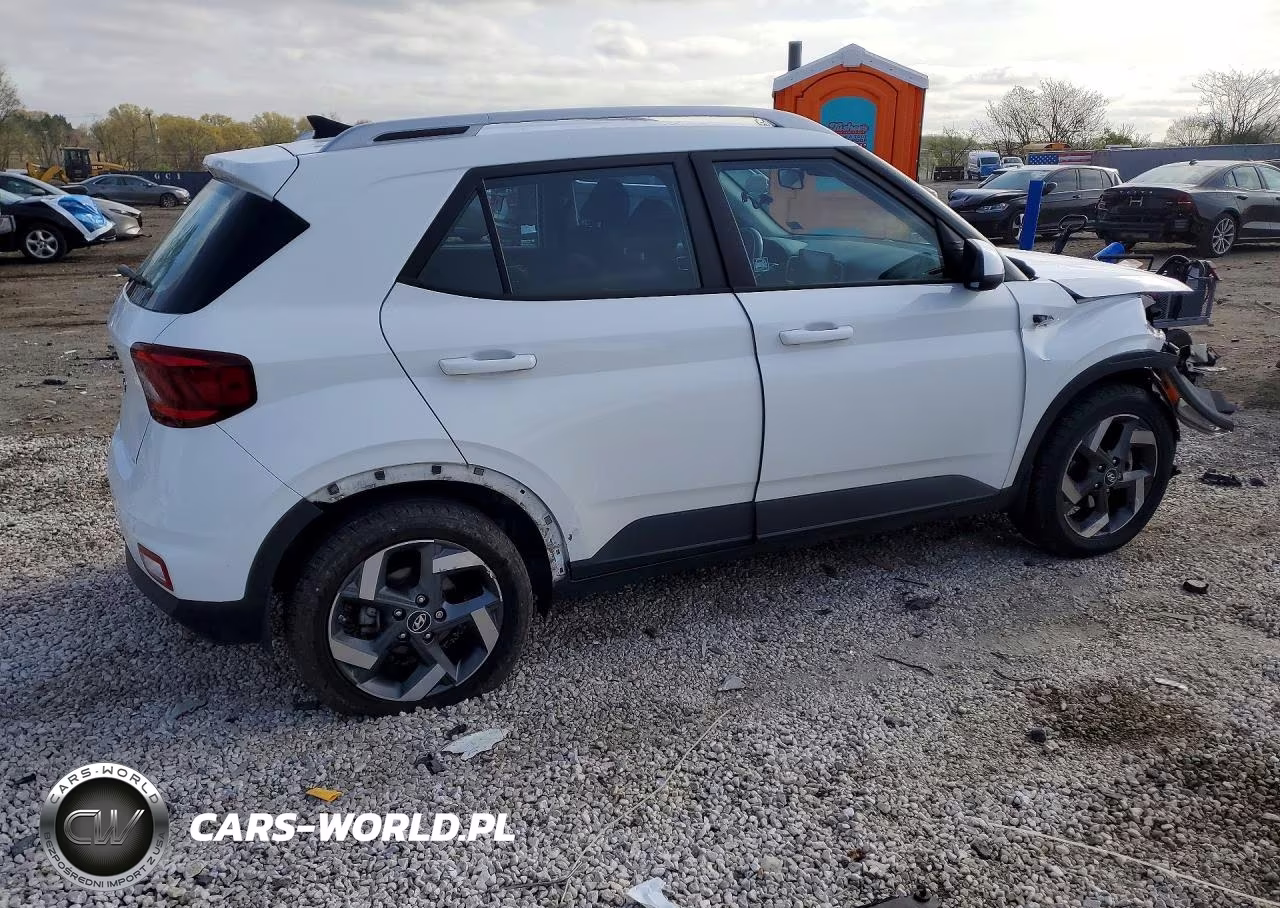 2021 Hyundai Venue Sel VIN:KMHRC8A37MU089646 - 3