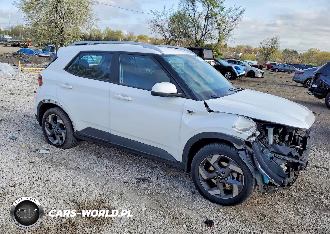 2021 Hyundai Venue Sel VIN:KMHRC8A37MU089646 - 4