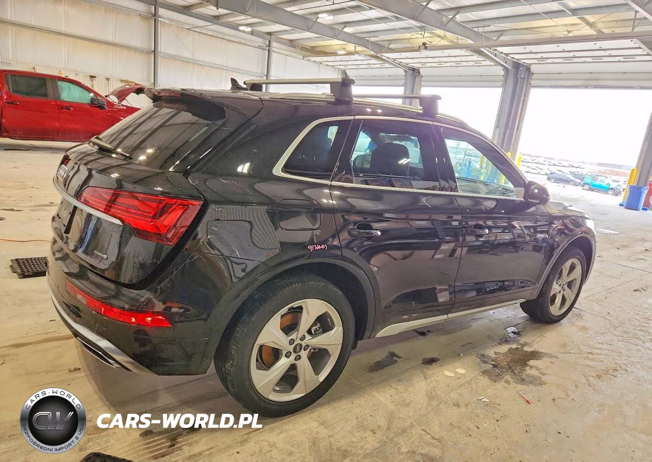 2024 Audi Q5 Prestige 45 VIN:WA1FAAFY2R2006789 - 3