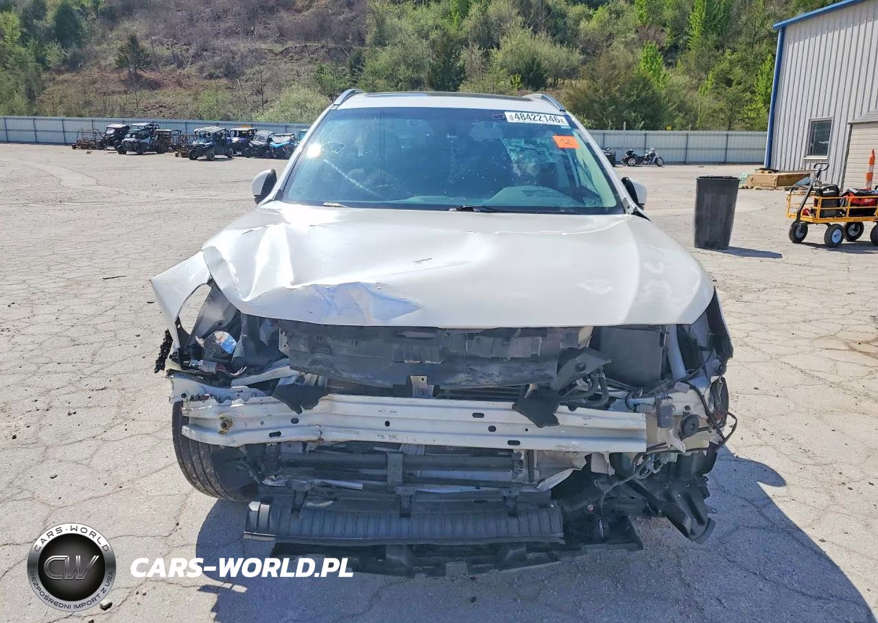 2017 Subaru Outback Touring VIN:4S4BSATC2H3408553 - 5